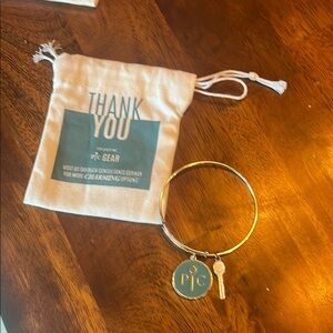 Pampered Chef Gold Bracelet with Charms
